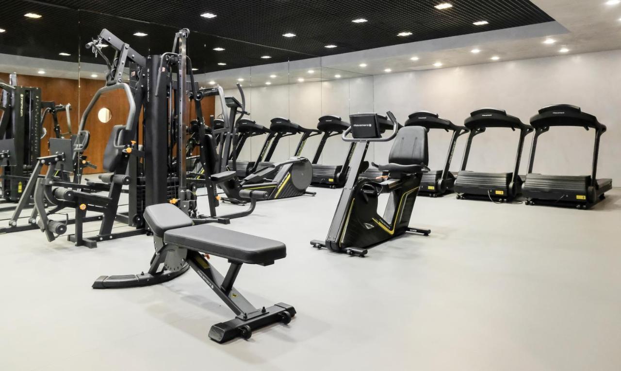 B Hotel Brasilia Bagian luar foto A gym in the UK